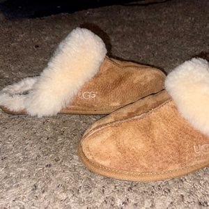 Ugg Slippers women’s size 9